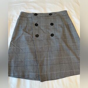 Zara Black and White Checkered Short Skirt